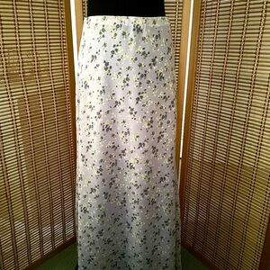 Tribal brand floral maxi skirt with lavender background stretch waist, size 10